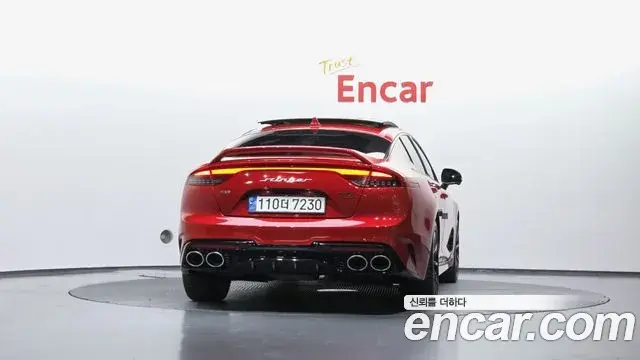 Kia Stinger Meister 2023 — ფოტო 26/35