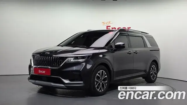 Kia Carnival 2020 — Фото 1/20