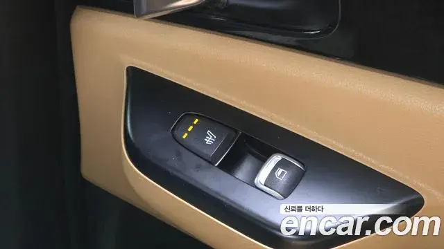 Kia Carnival 2020 — Фото 18/20
