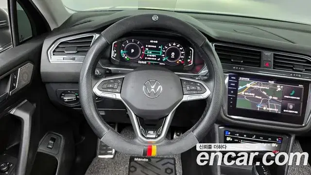 Volkswagen Tiguan Allspace 2022 — Фото 13/20