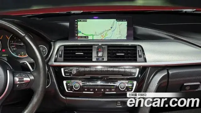 BMW 4 Series 2018 — Photo 12/20