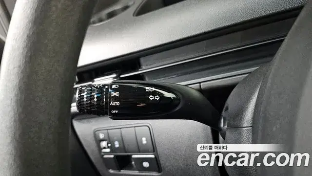 Hyundai Staria 2024 — Şəkil 1/30