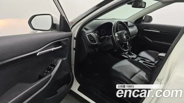 Kia Seltos 2021 — ფოტო 6/32