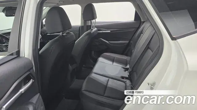 Kia Seltos 2021 — ფოტო 21/32