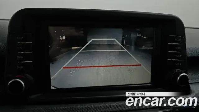 Kia Seltos 2021 — ფოტო 26/32
