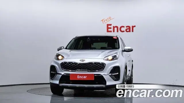 Kia Sportage The Bold 2021 — Photo 9/32