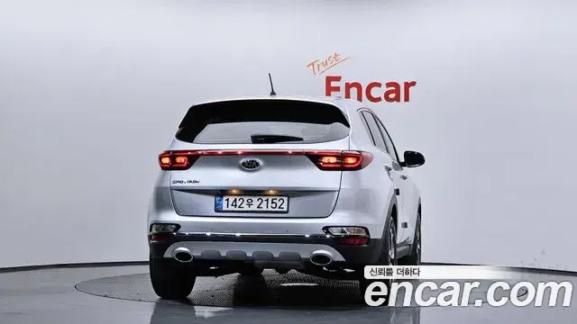 Kia Sportage The Bold 2021 — Photo 26/32