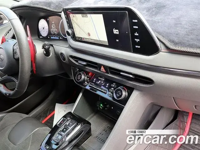 Hyundai Sonata Hybrid 2021 — Şəkil 15/20