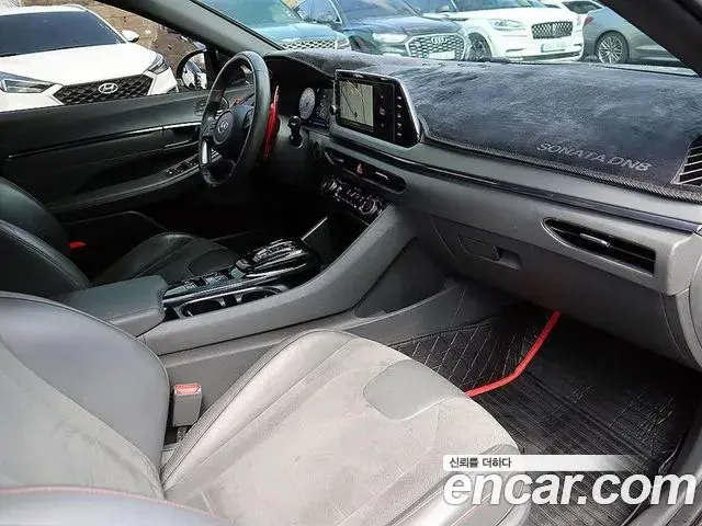 Hyundai Sonata Hybrid 2021 — Şəkil 12/20