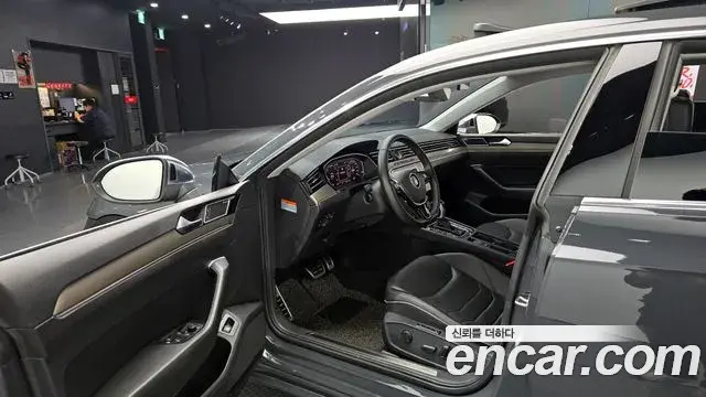 Volkswagen Arteon 2020 — Şəkil 11/31