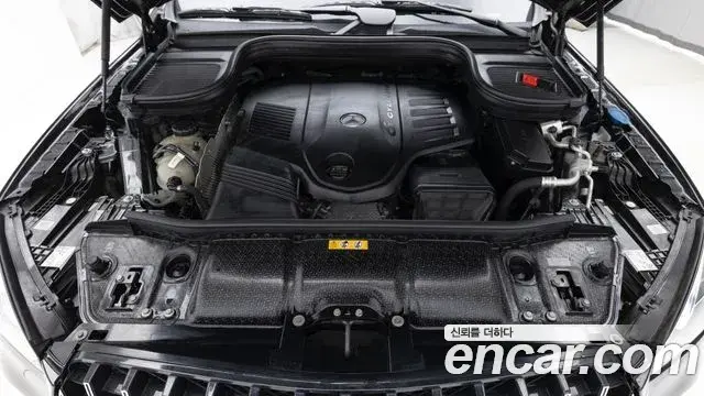 Mercedes-Benz GLE-Class 2021 — Şəkil 19/20