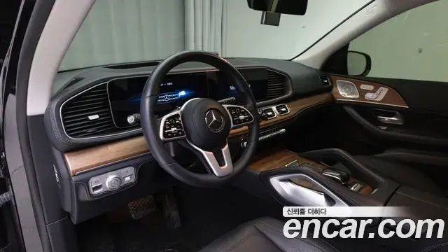 Mercedes-Benz GLE-Class 2021 — Şəkil 20/20