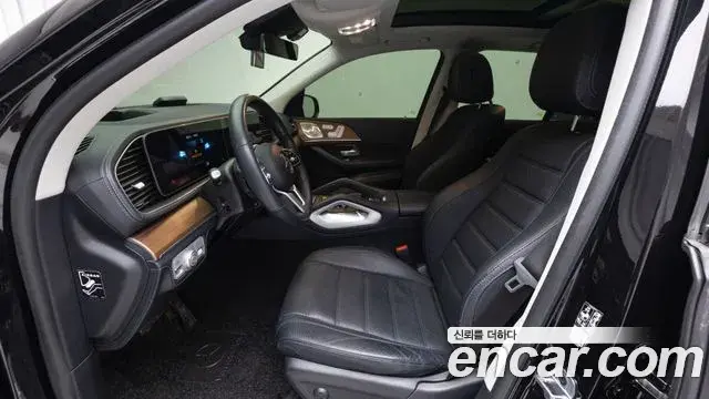 Mercedes-Benz GLE-Class 2021 — Şəkil 10/20