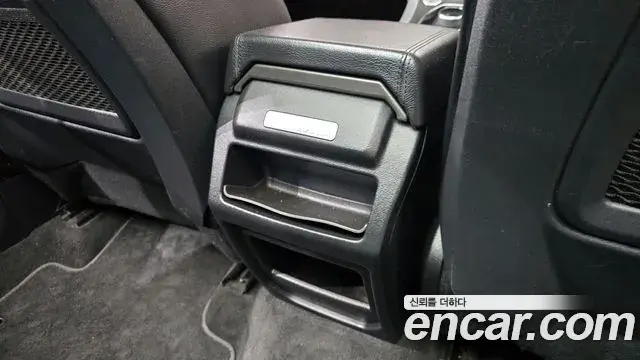 Land Rover Range Rover Evoque 2018 — Şəkil 14/32