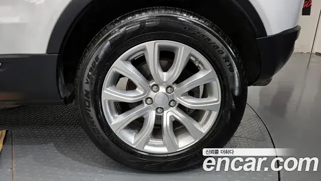 Land Rover Range Rover Evoque 2018 — Şəkil 21/32