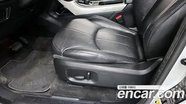 Land Rover Range Rover Evoque 2018 — Şəkil 31/32