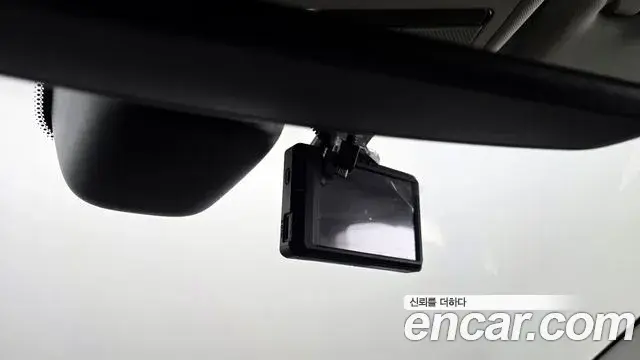 Land Rover Range Rover Evoque 2018 — Şəkil 24/32
