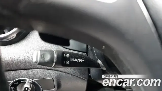 Mercedes-Benz GLA-Class 2018 — Photo 10/20