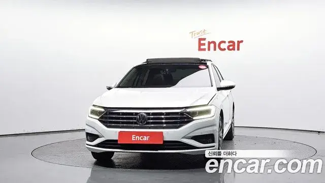 Volkswagen Jetta 2020 — Şəkil 15/20