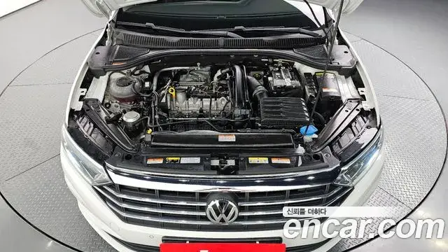 Volkswagen Jetta 2020 — Şəkil 11/20