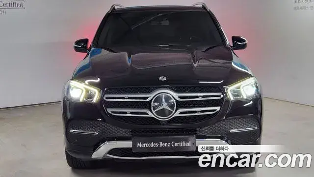 Mercedes-Benz GLE-Class 2020 — ფოტო 14/20