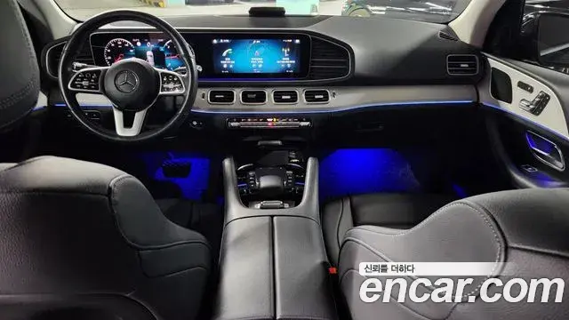 Mercedes-Benz GLE-Class 2020 — ფოტო 6/20