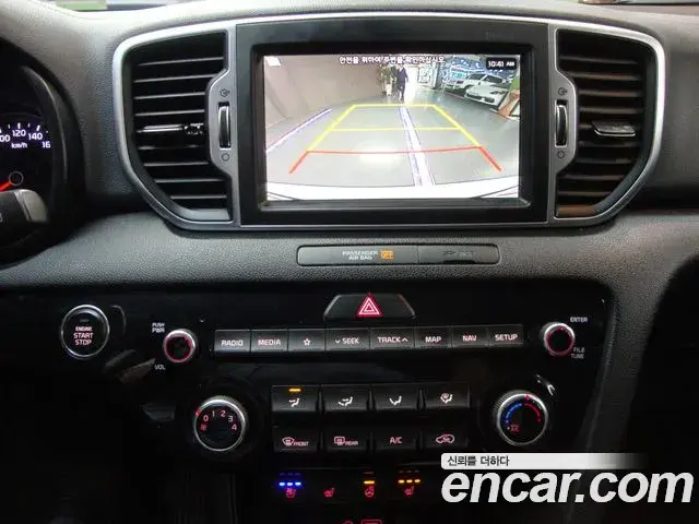 Kia Sportage The Bold 2018 — Photo 13/20