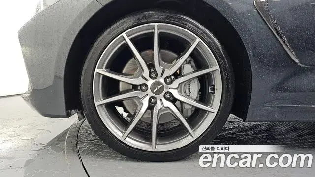 Genesis G70 2018 — Şəkil 14/20