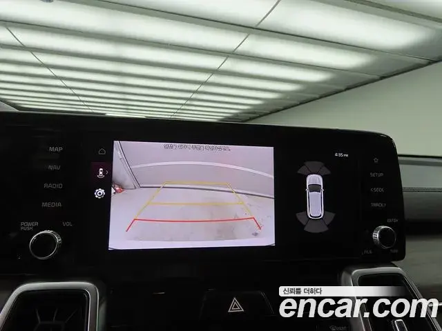 Kia Sorento 2021 — Photo 18/20