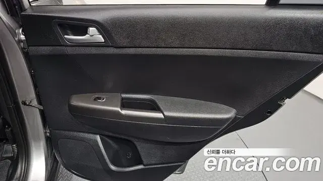 Kia Sportage The Bold 2019 — Şəkil 14/30