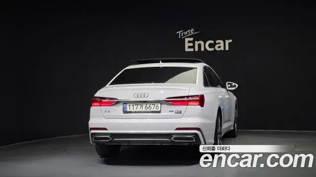Audi A6 2022 — Фото 4/20