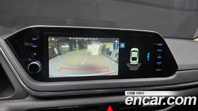 Hyundai Sonata Hybrid 2019 — Şəkil 16/20