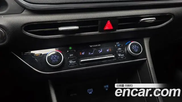Hyundai Sonata Hybrid 2019 — Şəkil 18/20