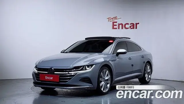 Volkswagen Arteon 2023 — Photo 26/35