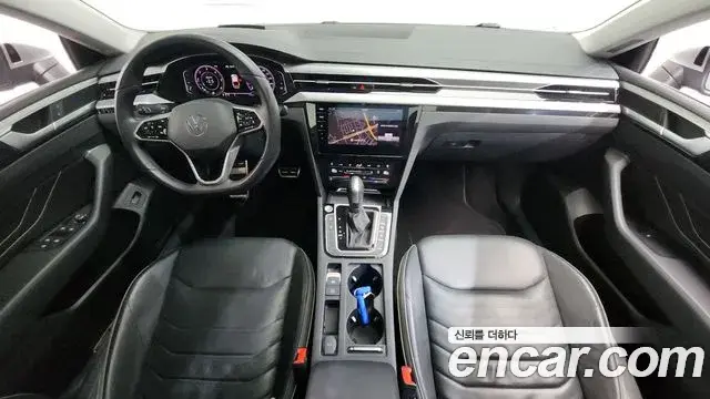 Volkswagen Arteon 2023 — Photo 15/35