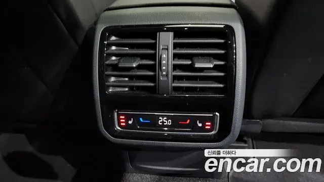 Volkswagen Arteon 2023 — Photo 3/35