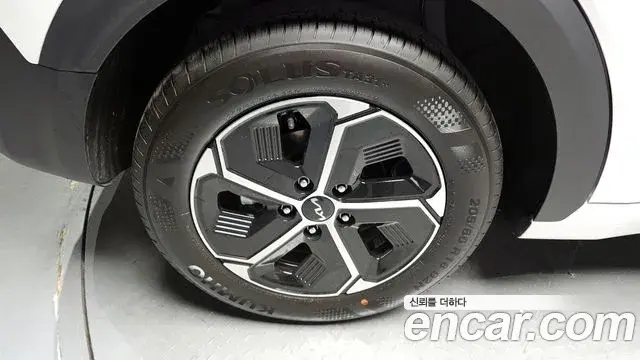 Kia Niro 2025 — Photo 26/30