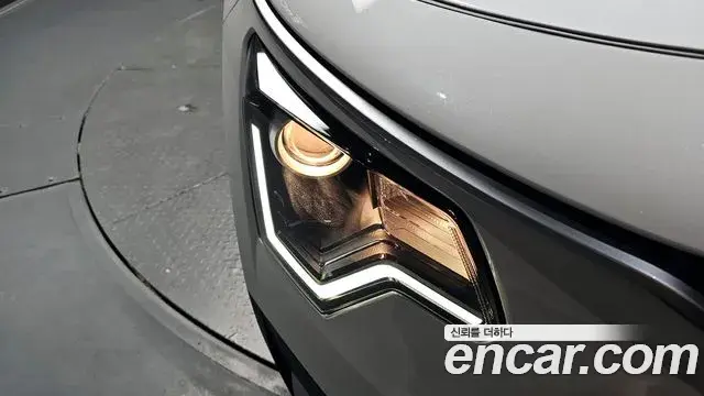 Kia Niro 2025 — Photo 6/30