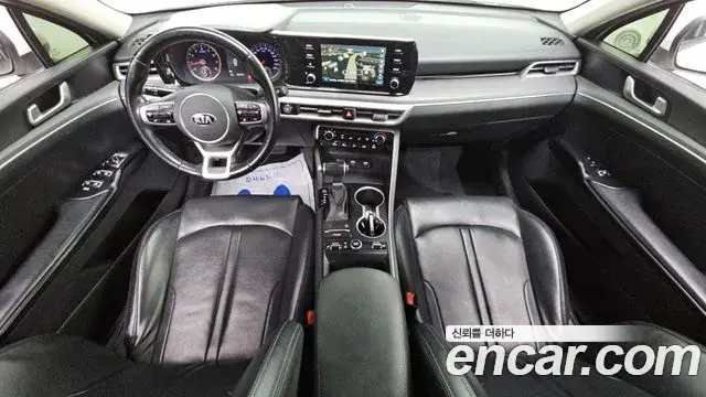 Kia K5 2020 — ფოტო 19/20