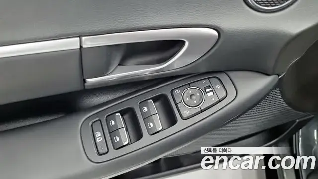 Hyundai Sonata 2019 — Фото 11/18