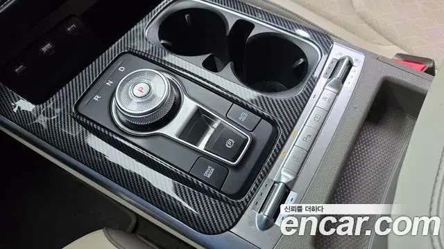 Kia Carnival 2021 — Фото 9/20