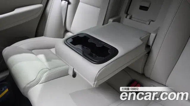 Volvo XC60 2025 — Şəkil 6/38