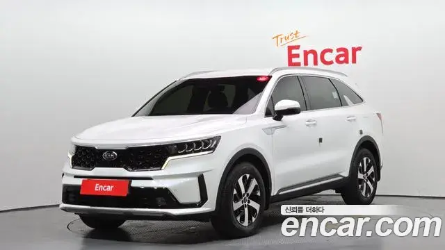 Kia Sorento 2021 — Фото 1/20
