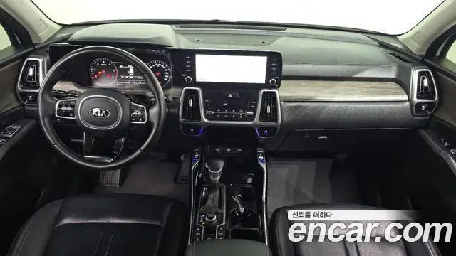 Kia Sorento 2021 — Фото 7/20
