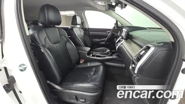 Kia Sorento 2021 — Фото 11/20