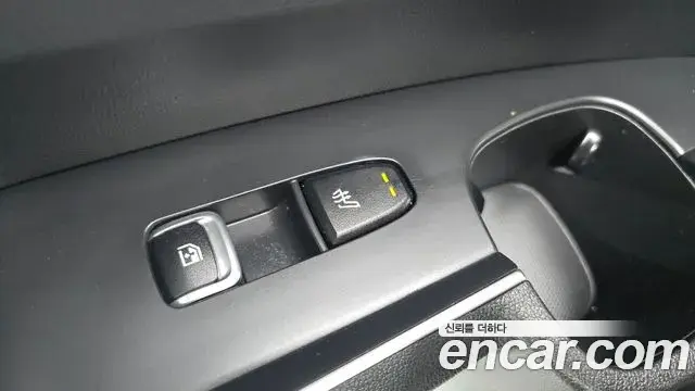 Kia Sorento 2021 — Фото 19/20