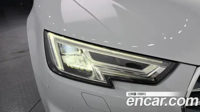 Audi A4 2019 — Şəkil 24/32