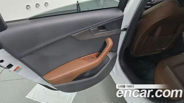 Audi A4 2019 — Şəkil 10/32