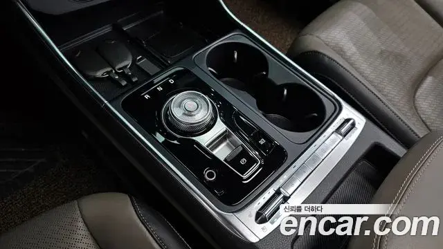 Kia Carnival 2024 — Şəkil 12/32