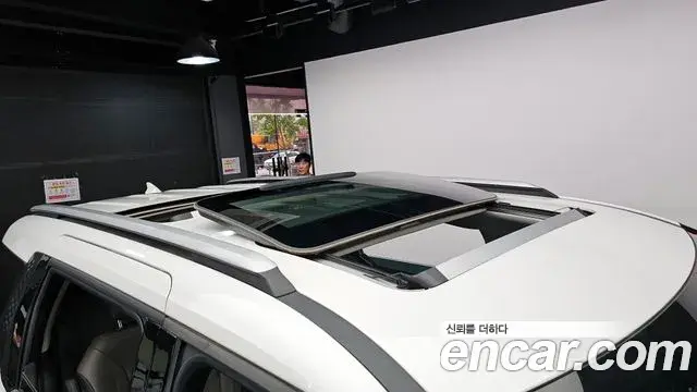 Kia Carnival 2024 — Şəkil 6/32